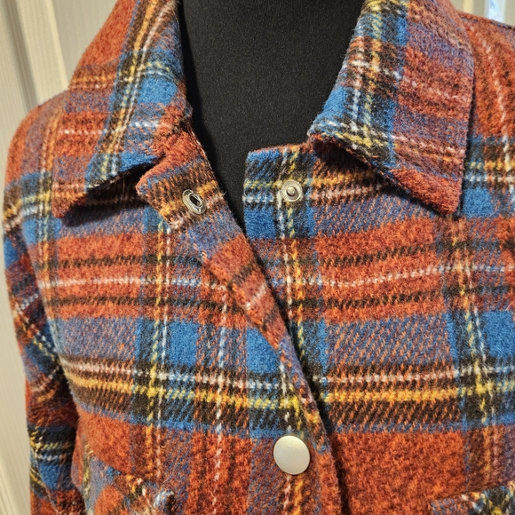 Jodifl Plaid Shacket Shirt Snap Front Size Medium Women's - Picture 4 of 7